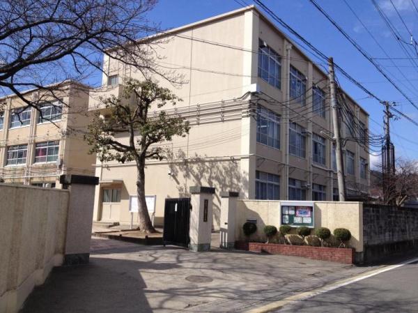 京都市右京区嵯峨天龍寺椎野町の土地(京都市立嵯峨中学校)