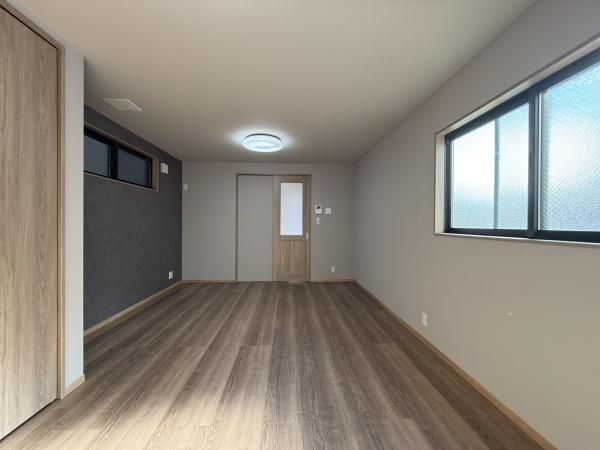 西ノ京塚本町　新築一戸建