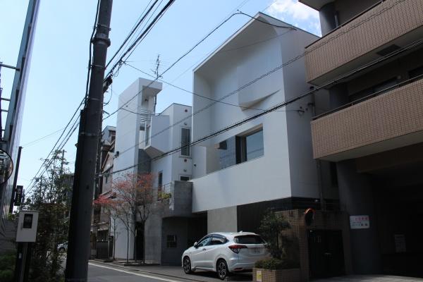 プリオーレ２７二条駅前
