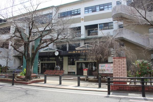 グランフォルム京都御所南(京都市立御所南小学校)