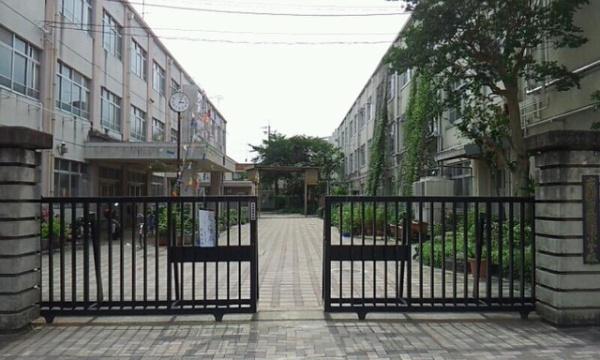京都市北区小山下内河原町の中古一戸建て(京都市立紫明小学校)