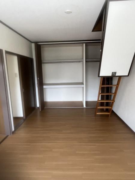 京都市中京区聚楽廻西町の中古一戸建て