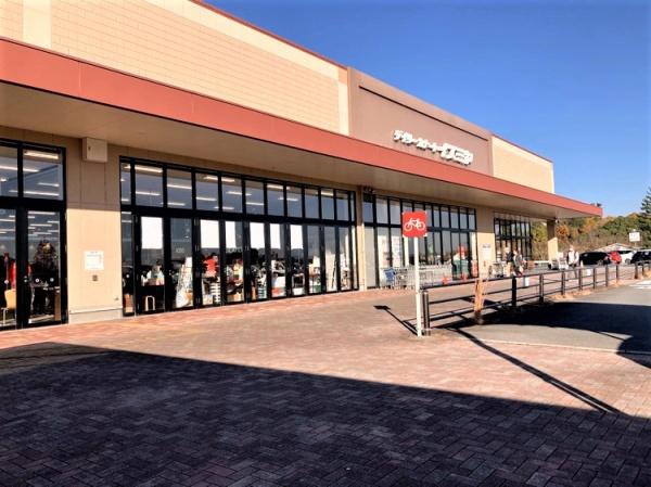 サンシティ桂坂ロイヤル弐番館(デイリーカナートイズミヤ桂坂店)