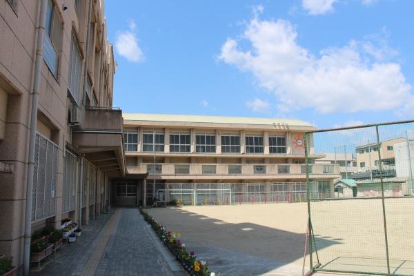 シンフォニーリサーチパークEast(京都市立光徳小学校)