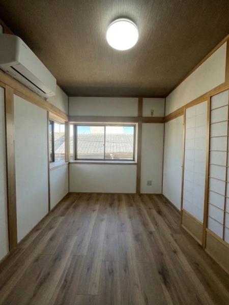 京都市中京区西ノ京冷泉町の中古一戸建て