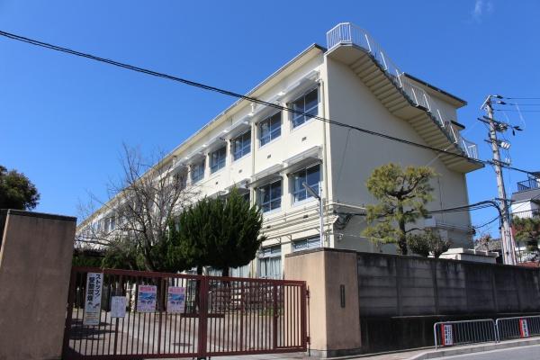 京都市上京区紙屋川町の土地(京都市立翔鸞小学校)