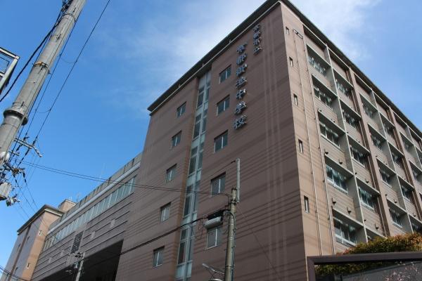 イーグルコートラ・ヴァン御池(京都市立御池中学校)