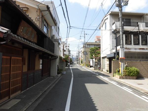 メロディーハイム御所西