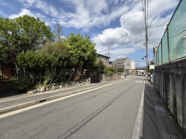向日市鶏冠井町荒内の土地