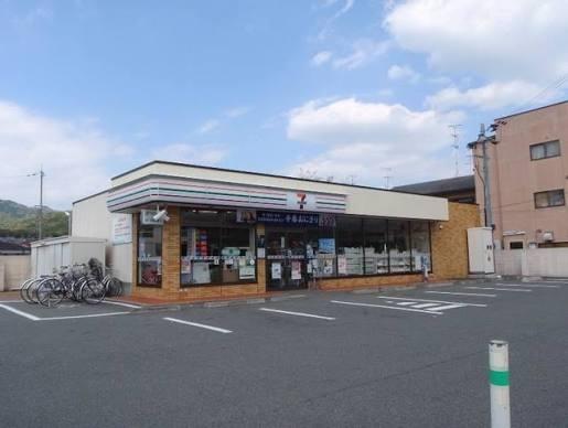 京都市西京区松尾鈴川町の中古一戸建て(セブンイレブン京都上桂山田口店)