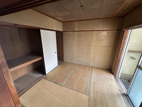 瀬戸市八幡台９丁目／中古テラスハウス