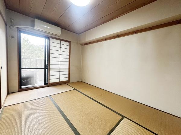 ファミール日進二番館