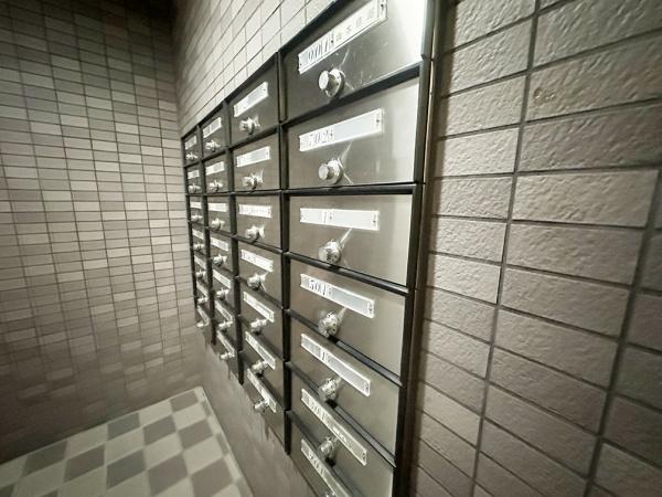 ファミール日進二番館