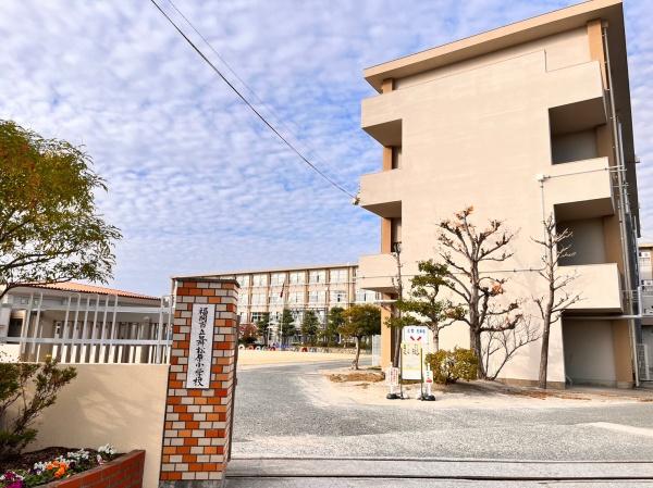 東区水谷2丁目 2号棟(福岡市立舞松原小学校)