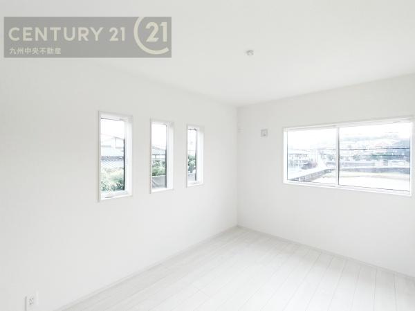 南区屋形原3丁目　2号棟