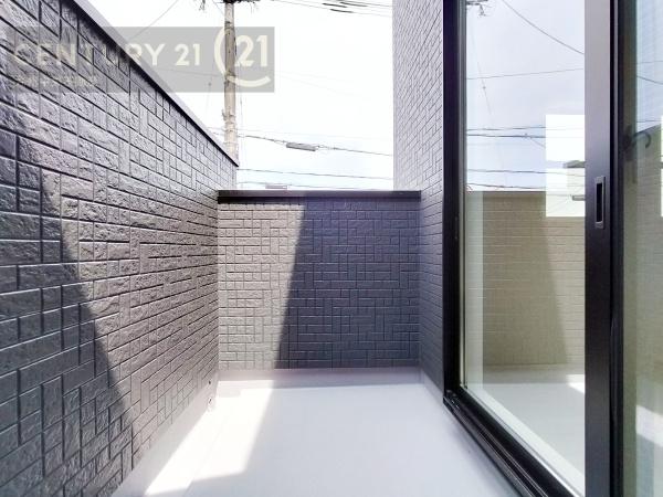 福岡市城南区片江2丁目　2号棟