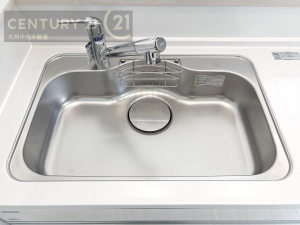 東区西戸崎1丁目3期　1号棟