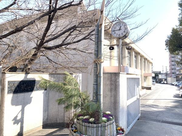 筑紫野市筑紫駅前通1期 1号棟(筑紫野市立筑山中学校)
