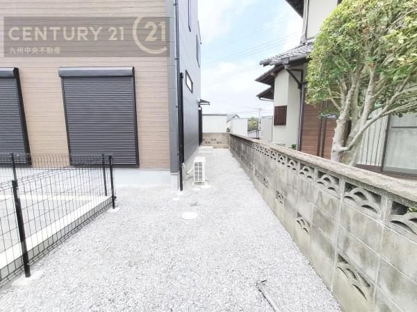 南区柏原3丁目　1号棟