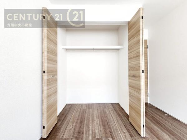 南区屋形原4丁目　1号棟