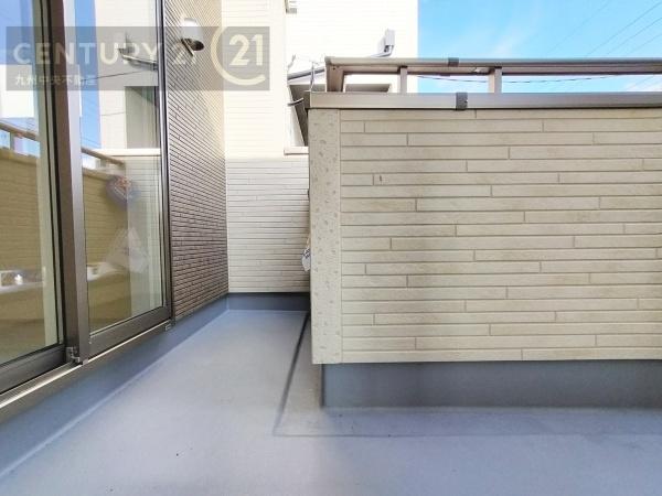 東区奈多1丁目1号棟(バルコニー)