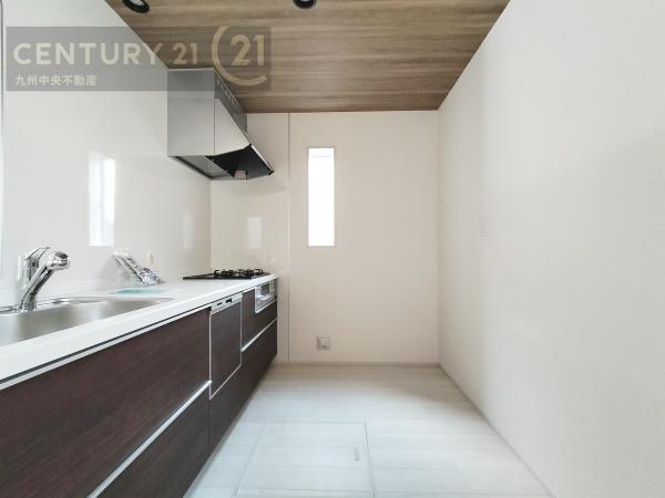 東区奈多1丁目1号棟(キッチン)