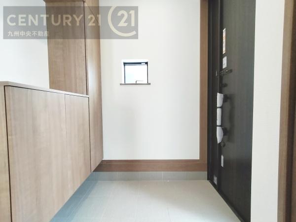 早良区原8丁目D号棟(玄関)