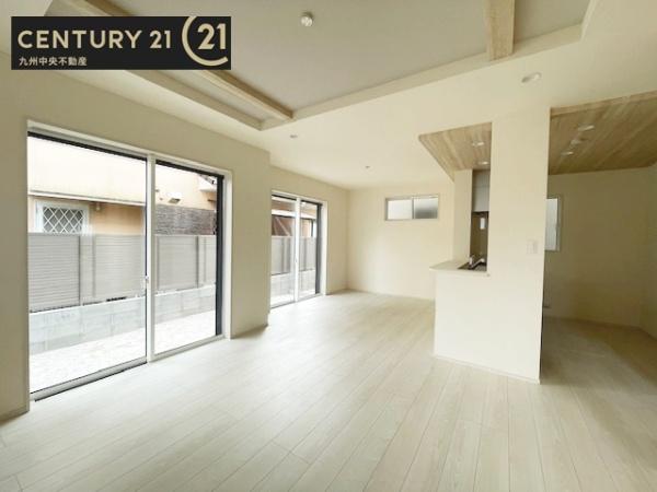 小郡市三国が丘4丁目2号棟