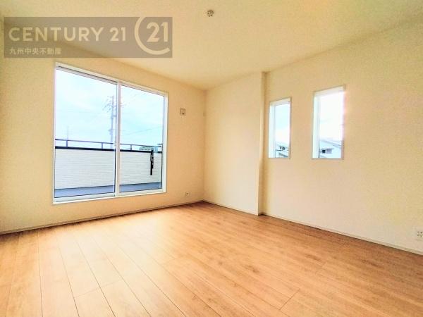 小郡市三国が丘4丁目1号棟