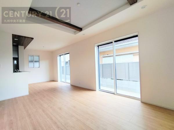 小郡市三国が丘4丁目1号棟