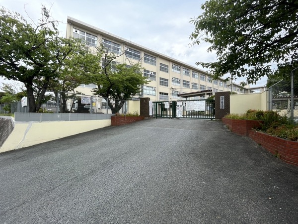 南区鶴田4丁目4期3号棟(福岡市立鶴田小学校)