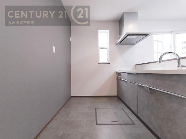 久留米市津福今町10号地