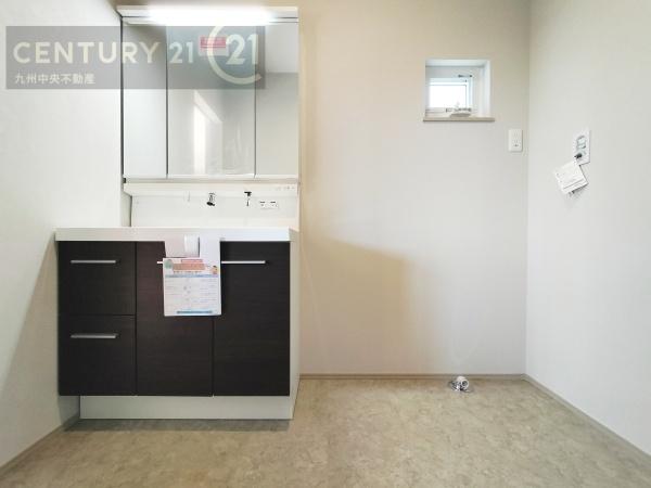 小郡市小坂井1号地