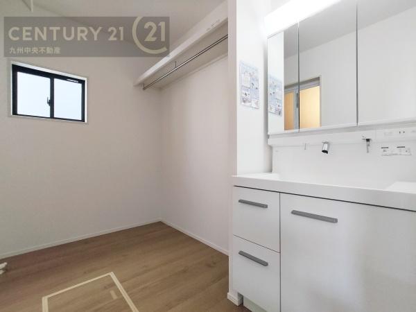 三養基郡基山町大字小倉11期2号棟