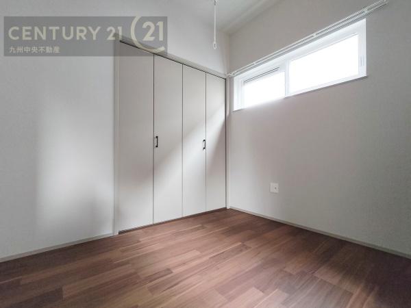 久留米市江戸屋敷2丁目　5号棟