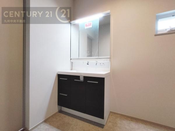 久留米市江戸屋敷2丁目　5号棟