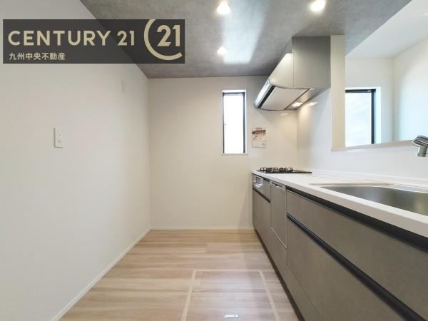 糟屋郡篠栗町中央6丁目2期　1号棟