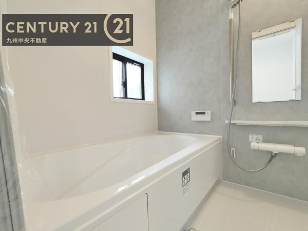東区青葉7丁目899番　A号棟