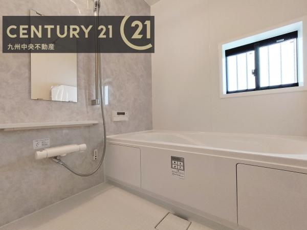 春日市春日原東町４丁目の新築一戸建