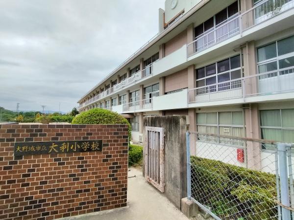 大野城市上大利第52号棟(大野城市立大利小学校)