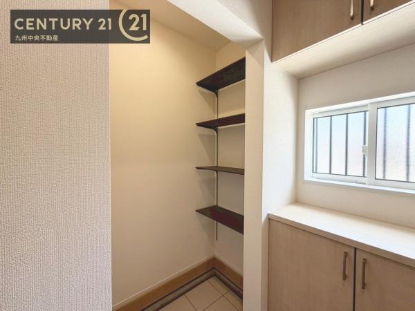 東区西戸崎4丁目　2号棟
