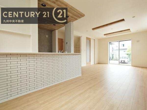福岡市西区野方3丁目　1号棟