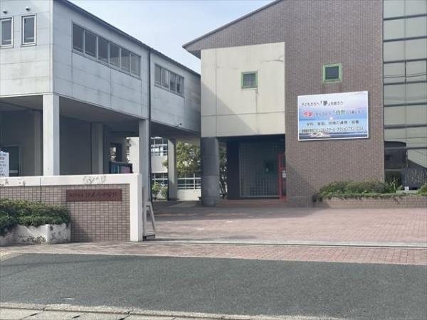 福津市津屋崎7丁目6期　1号棟(福津市立津屋崎中学校)