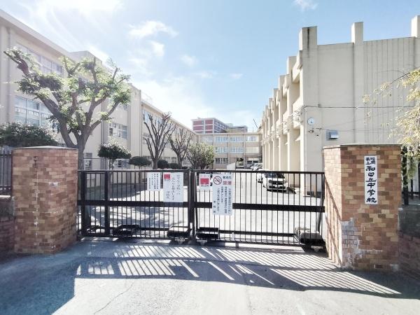 福岡市東区高美台1丁目3期 1号棟(福岡市立和白丘中学校)