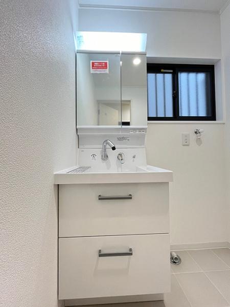 西宮市弓場町の中古一戸建て