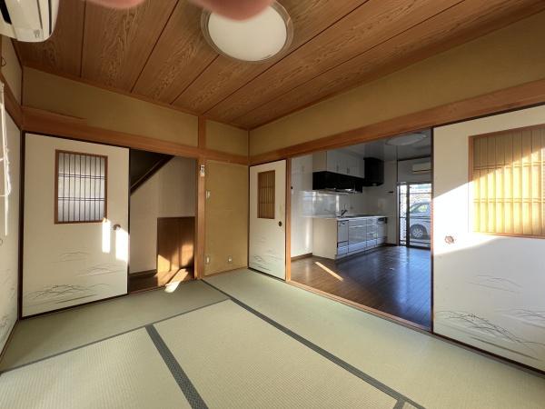 西宮市津門呉羽町の中古一戸建て