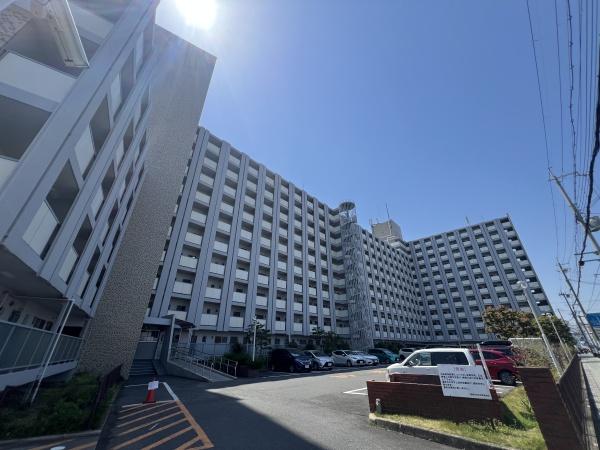 鳴尾小松住宅B