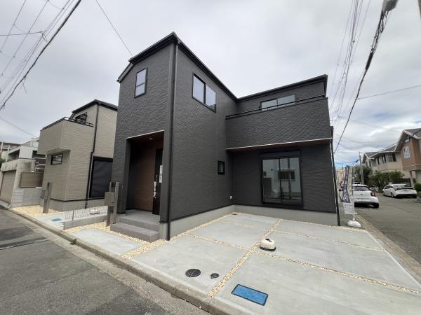 西宮市南甲子園２丁目の新築一戸建