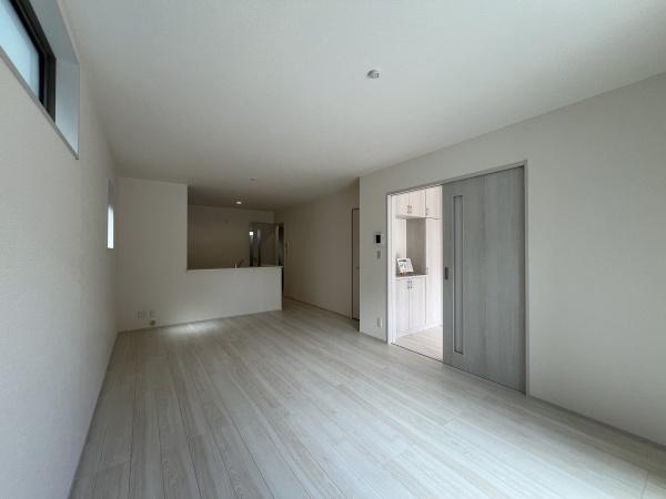 西宮市南甲子園２丁目の新築一戸建