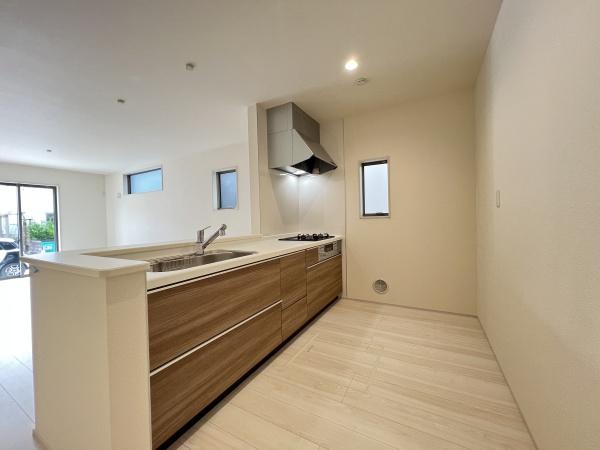 西宮市南甲子園２丁目の新築一戸建